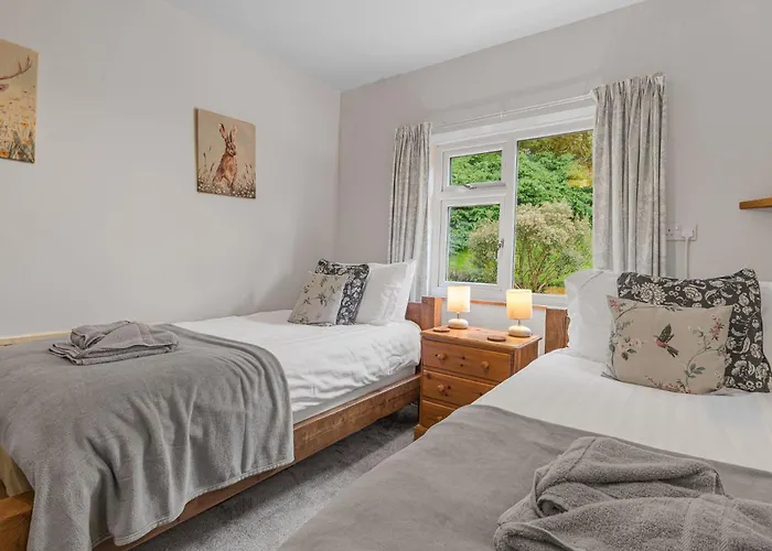 Hollace, District With Hot Tub And Stunning Views *