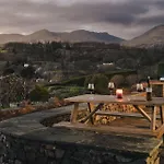 Hollace, District With Hot Tub And Stunning Views Casa vacanze *